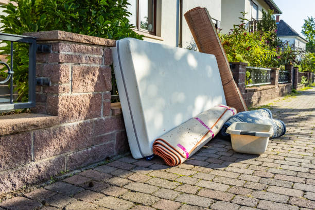 Best Construction Debris Removal  in Mount Healthy, OH